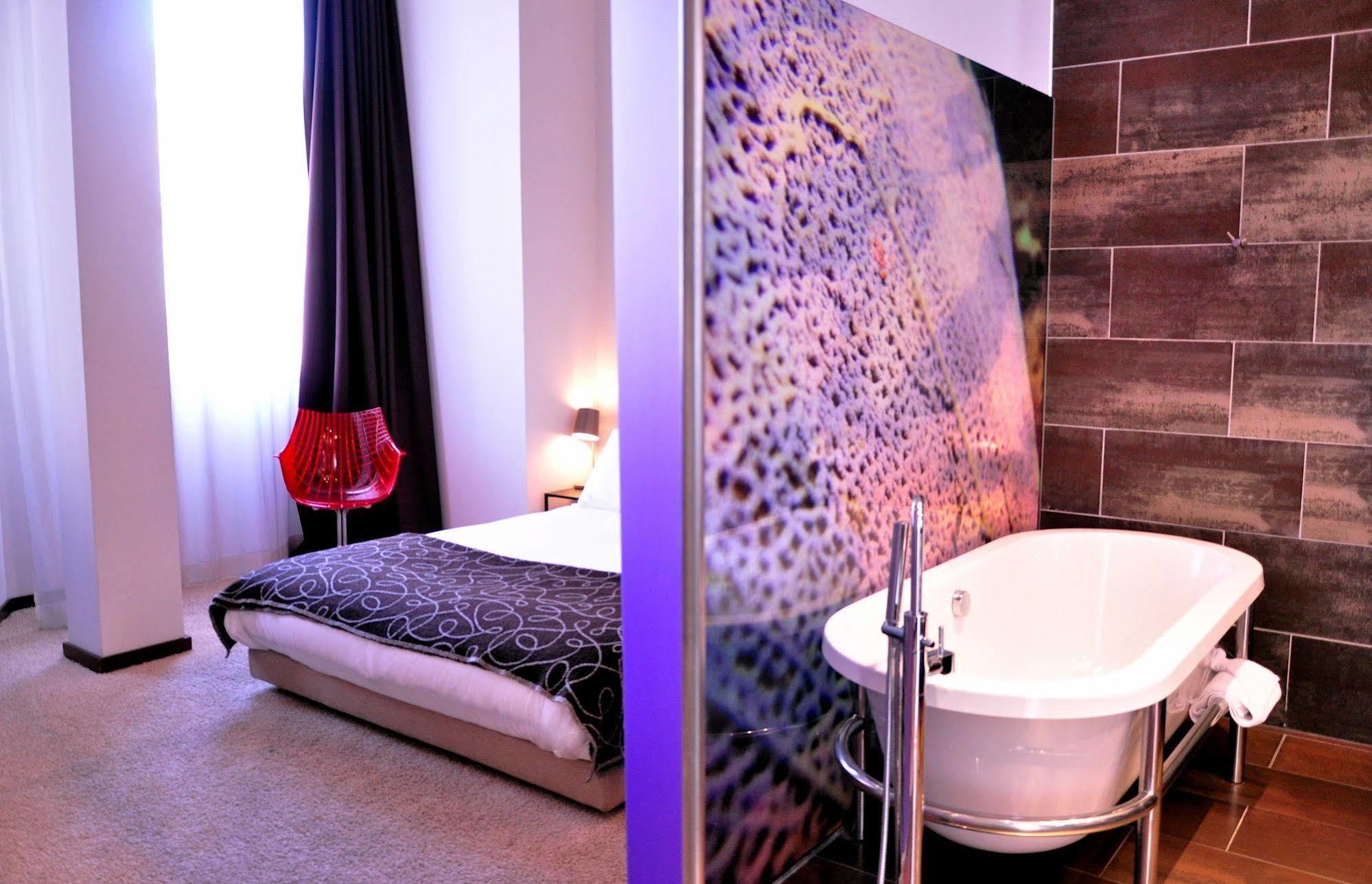 Hotel Design Les Bains Douches Tolosa Esterno foto